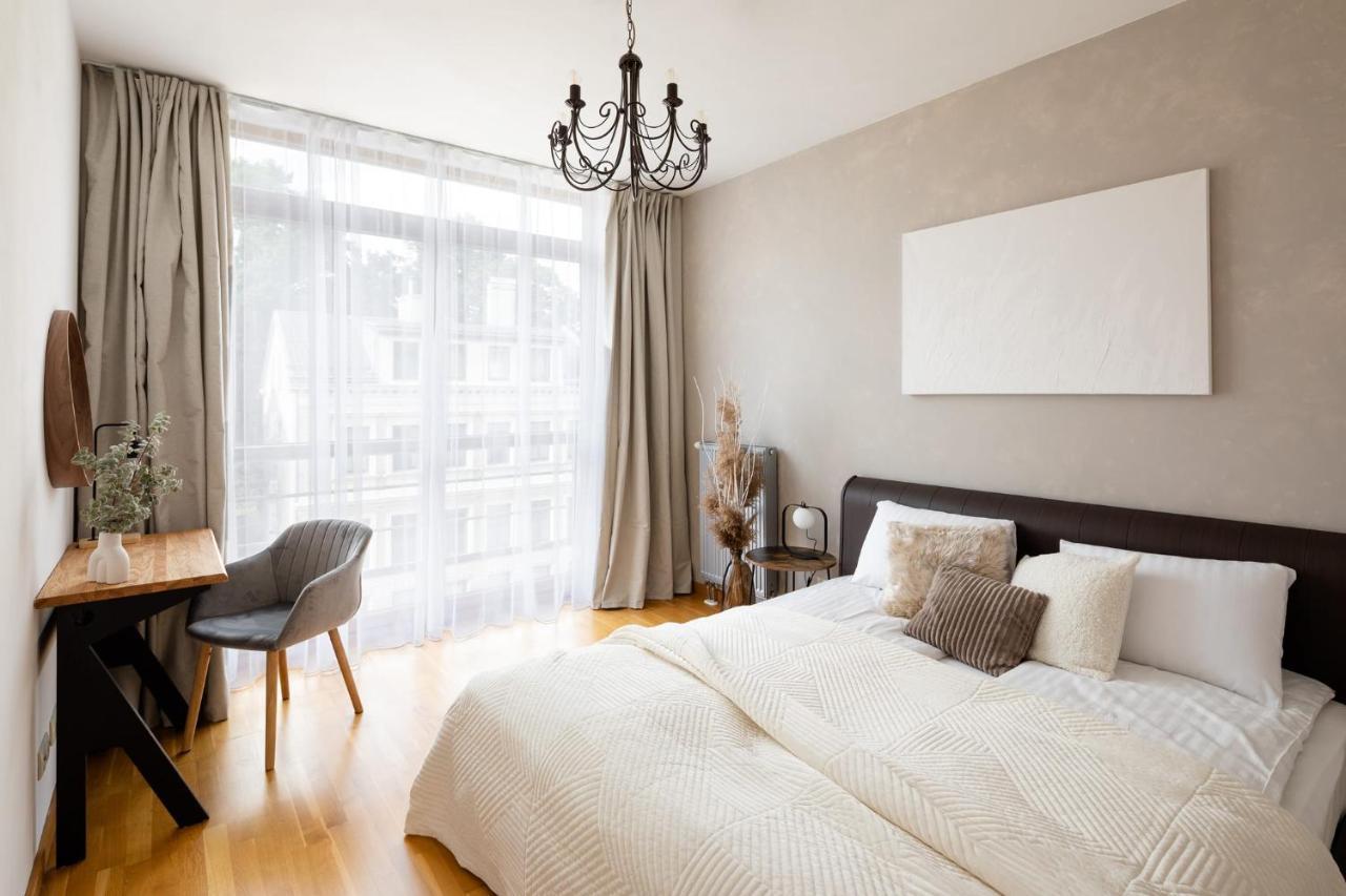 Ziedondarza Park One Bedroom Apartment With Balcony Riga Dış mekan fotoğraf